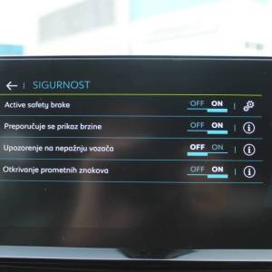 Peugeot 3008 PHEV 225 Allure AUTOMATIK *LED, NAVIGACIJA, KAMERA*