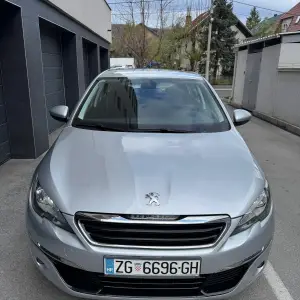 PEUGEOT 308 1.6HDI //127tkm//prvi vlasnik//HR auto//servisna+računi//