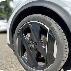 Peugeot 408 1.6 Aut. 181 KS, ACC+KAM+KEY+GR SJED+VIRT+LANE