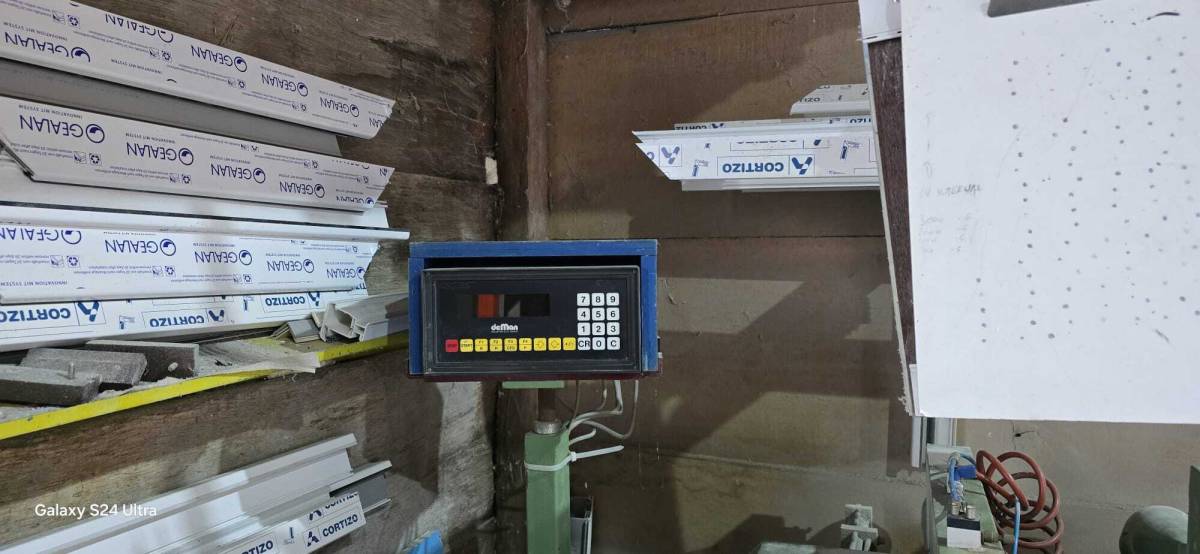 Pila za PVC i ALU profile