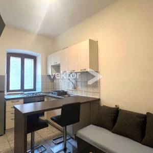 Podmurvice, 2-soban stan na 1.katu