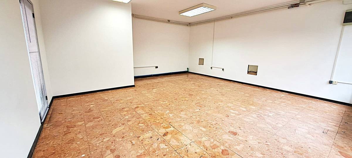 Poslovni prostor u centru Jastrebarskog, 37,5 m2, TOP lokacija