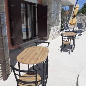 Prekrasna kuća s bazenom u Barbanu: idealna za obitelj i ljubimce