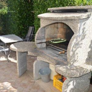 Prekrasna kuća sa bazenom! POREČ