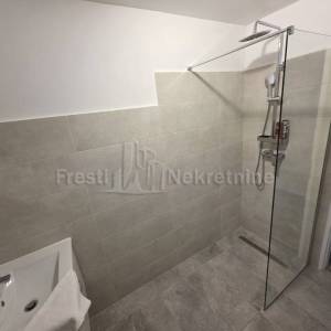 PRILIKA! KUĆA S DODATNIM OBJEKTOM I INVESTICIJSKIM POTENCIJALOM!