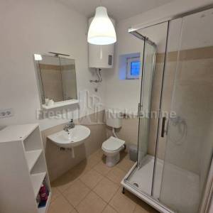 PRILIKA! KUĆA S DODATNIM OBJEKTOM I INVESTICIJSKIM POTENCIJALOM!