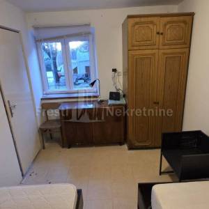 PRILIKA! KUĆA S DODATNIM OBJEKTOM I INVESTICIJSKIM POTENCIJALOM!