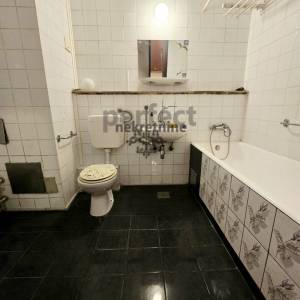 Prilika: Zagreb zapad-Malešnica,  prostrani 4-sob. stan 86m2 s loggiom