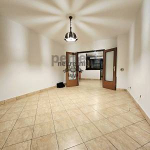 Prilika: Zagreb zapad-Malešnica,  prostrani 4-sob. stan 86m2 s loggiom