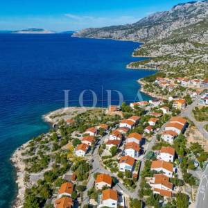 Prizna stan s pogledom na more – 70 m od plaže