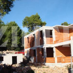 PRODAJA, BRAČ, MILNA, 6 APARTMANA U IZGRADNJI S BAZENOM,  80 m OD MORA