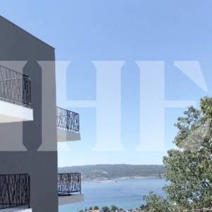 PRODAJA, CRIKVENICA,  STAN 70 m2 + VRT 134 m2, NOVOGRADNJA