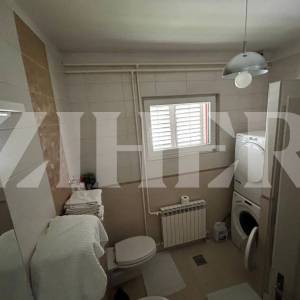 PRODAJA, JASTREBARSKO, KUĆA 300 M2 + 650 M2 OKUĆNICE + 550 M2