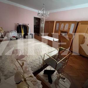 PRODAJA, JASTREBARSKO, KUĆA 300 M2 + 650 M2 OKUĆNICE + 550 M2