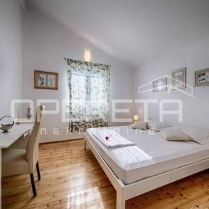 PRODAJA, JEDINSTVENA 4BDR 4BTHR VILLA NA PLAŽI,  S 1.000m2 ZEMLJIŠTA