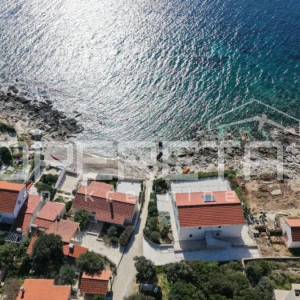 PRODAJA, JEDINSTVENA 4BDR 4BTHR VILLA NA PLAŽI,  S 1.000m2 ZEMLJIŠTA