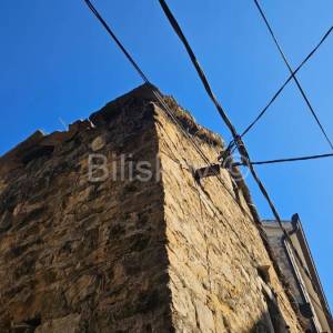 Prodaja, K.Sućurac, kamena kuća, potrebna kompletna renovacija