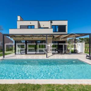 Prodaja, Kuća, Krnica, Krnica , Samostojeća, 158m2