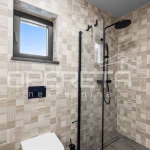 Prodaja, Kuća, Krnica, Krnica , Samostojeća, 158m2