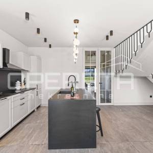 Prodaja, Kuća, Krnica, Krnica , Samostojeća, 158m2