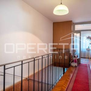 Prodaja, Kuća, Mlinovi, Jahorinska, Dvojni objekt, 300m2