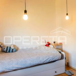 Prodaja, Kuća, Mlinovi, Jahorinska, Dvojni objekt, 300m2