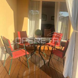 Prodaja, Kuća, Pag, Gugliamina Polizzinettija 2, Samostojeća, 290m2