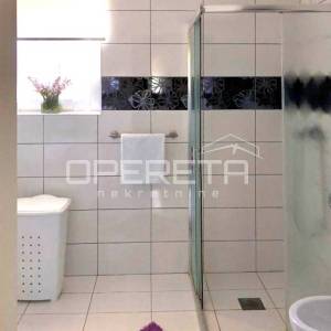 Prodaja, Kuća, Pag, Gugliamina Polizzinettija 2, Samostojeća, 290m2