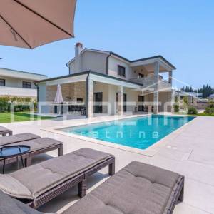 Prodaja, Kuća, Poreč, Poreč, Samostojeća, 200m2