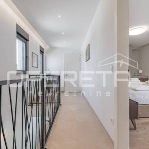 Prodaja, Kuća, Poreč, Poreč, Samostojeća, 200m2