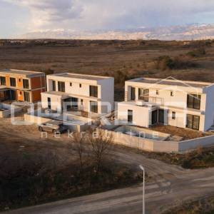 Prodaja, Kuća, Privlaka, Put Gornjih Begonića, Samostojeća, 144m2