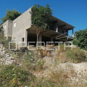 Prodaja, Kuća, Ražanj, Ražanj, Samostojeća, 250m2