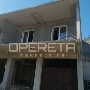 Prodaja, Kuća, Ražanj, Ražanj, Samostojeća, 250m2