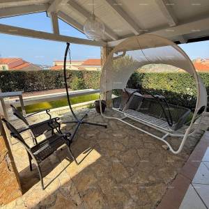 Prodaja - kuća s bazenom u blizini mora, Volme, Banjole!