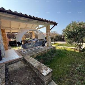 Prodaja - kuća s bazenom u blizini mora, Volme, Banjole!