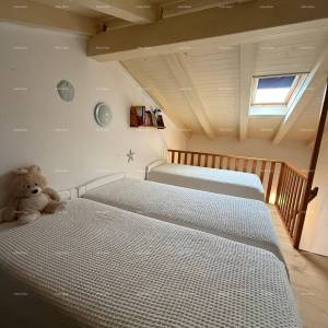 Prodaja - kuća s bazenom u blizini mora, Volme, Banjole!