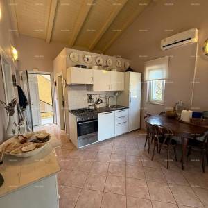 Prodaja - kuća s bazenom u blizini mora, Volme, Banjole!