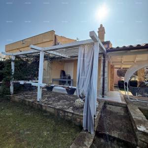 Prodaja - kuća s bazenom u blizini mora, Volme, Banjole!