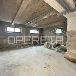 Prodaja, Kuća, Trešnjevka, Vjekoslava Spinčića, Polugrađena, 173m2