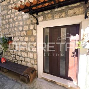 Prodaja, Kuća, Trogir, Don Iva Delalle, Polugrađena, 105m2