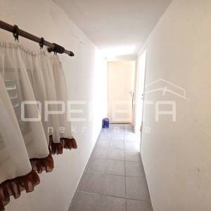 Prodaja, Kuća, Trogir, Don Iva Delalle, Polugrađena, 105m2