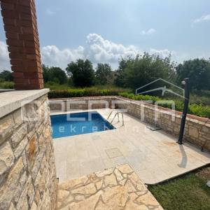 Prodaja, Kuća, Umag, Lovrečica, Dvojni objekt, 145m2