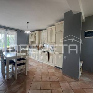 Prodaja, Kuća, Umag, Lovrečica, Dvojni objekt, 145m2