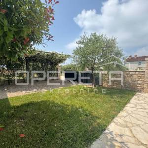 Prodaja, Kuća, Umag, Lovrečica, Dvojni objekt, 145m2