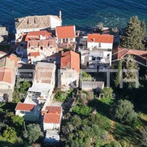 Prodaja, Kuća, Vis, Centar, Kuća u nizu, 228m2