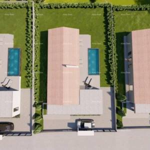 Prodaja kuće s bazenom u izgradnji (roh-bau), blizina Duge Uvale! Samo 2 km od Plaže!