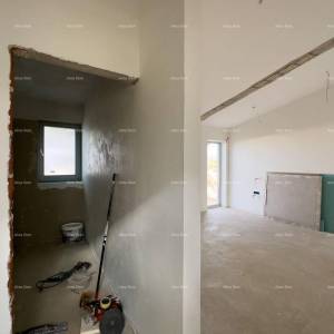 Prodaja novoizgrađene kuće sa bazenom, na mirnoj lokaciji, Juršići!