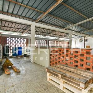 Prodaja, Poslovna zgrada, Novaki, Industrijska ulica, 867m2