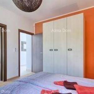 Prodaja prekrasne vile, blizina mjesta Marčane.