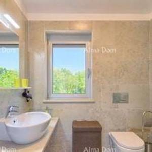 Prodaja prekrasne vile, blizina mjesta Marčane.